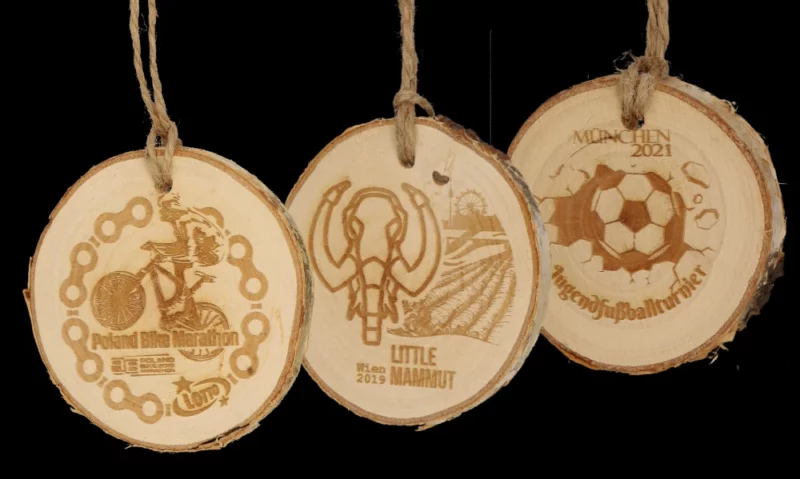 Birch medals with engraving
