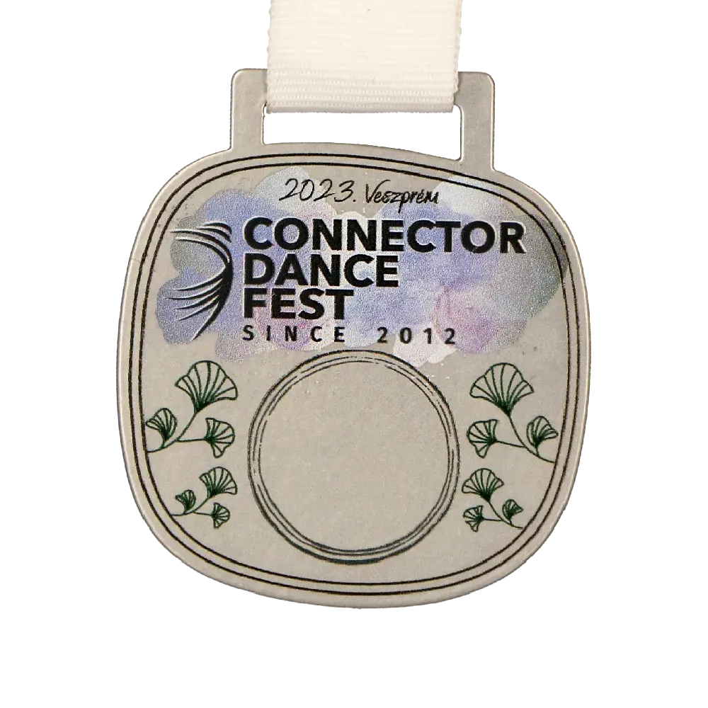 Oval-shaped Medal with Floral Print Desig